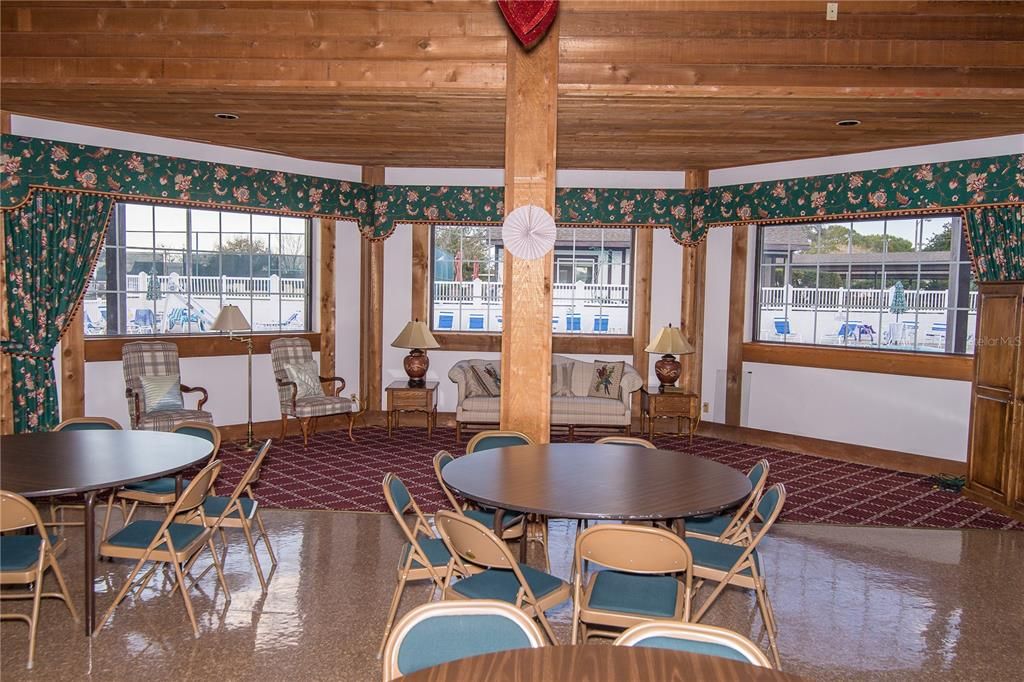 待售: $254,900 (2 贝兹, 2 浴室, 1719 平方英尺)