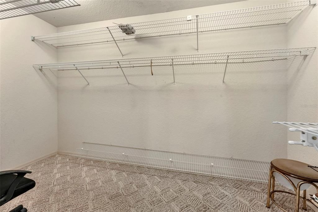 待售: $254,900 (2 贝兹, 2 浴室, 1719 平方英尺)