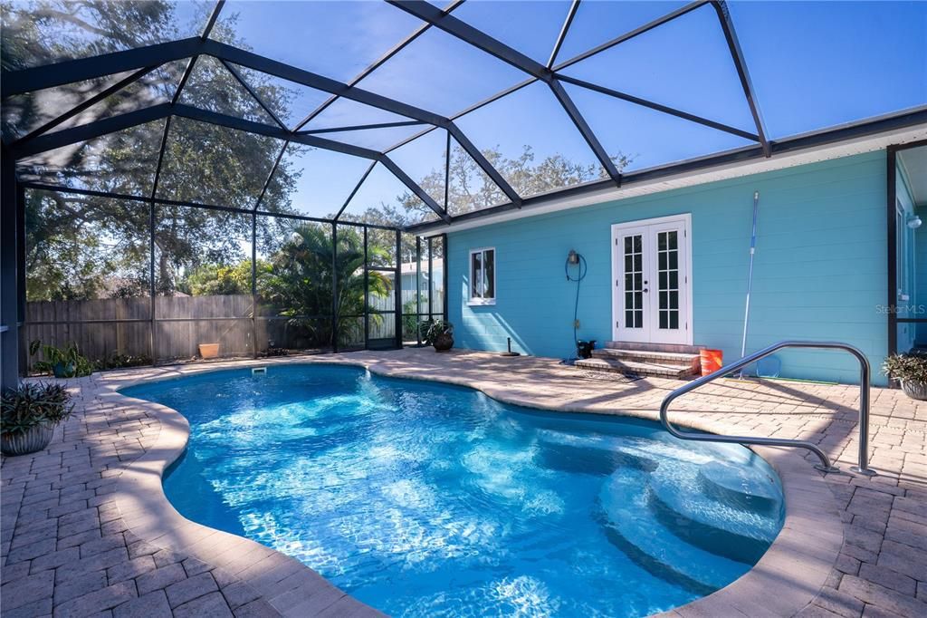 На продажу: $449,000 (2 спален, 2 ванн, 1464 Квадратных фут)