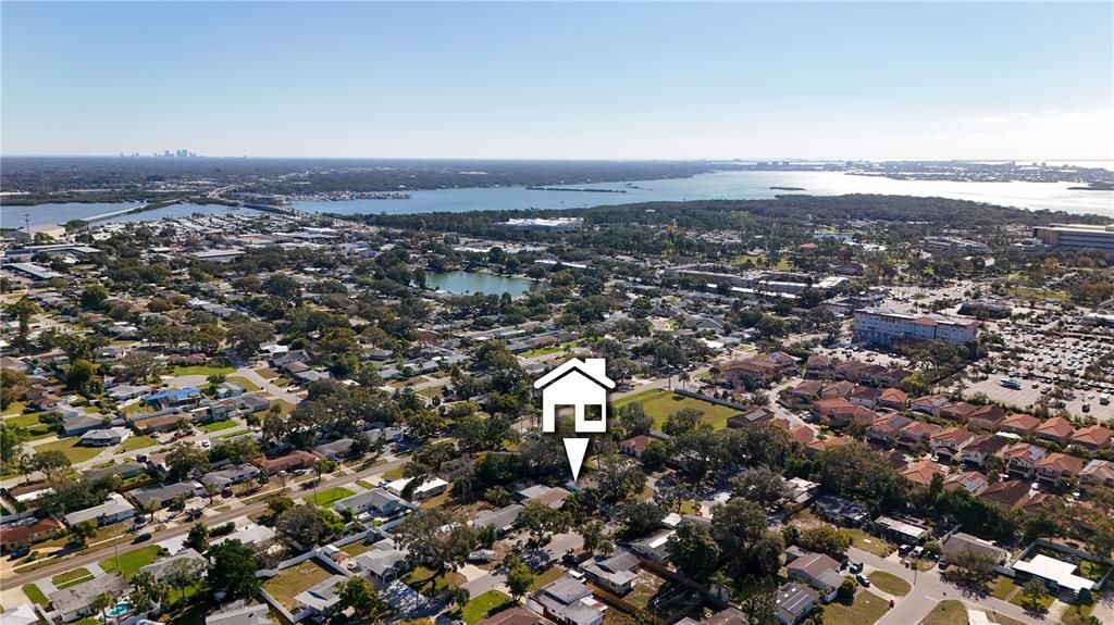 На продажу: $449,000 (2 спален, 2 ванн, 1464 Квадратных фут)