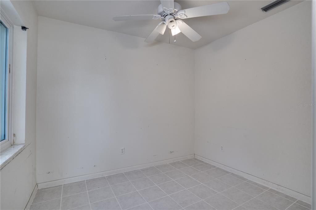 На продажу: $449,000 (2 спален, 2 ванн, 1464 Квадратных фут)