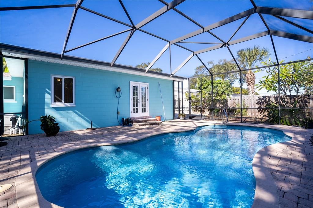 На продажу: $449,000 (2 спален, 2 ванн, 1464 Квадратных фут)