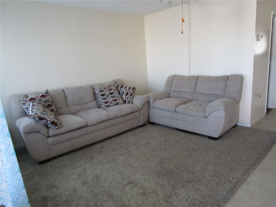 待售: $69,000 (1 贝兹, 1 浴室, 545 平方英尺)