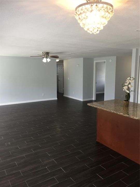 En Renta: $2,400 (3 camas, 2 baños, 1709 Pies cuadrados)