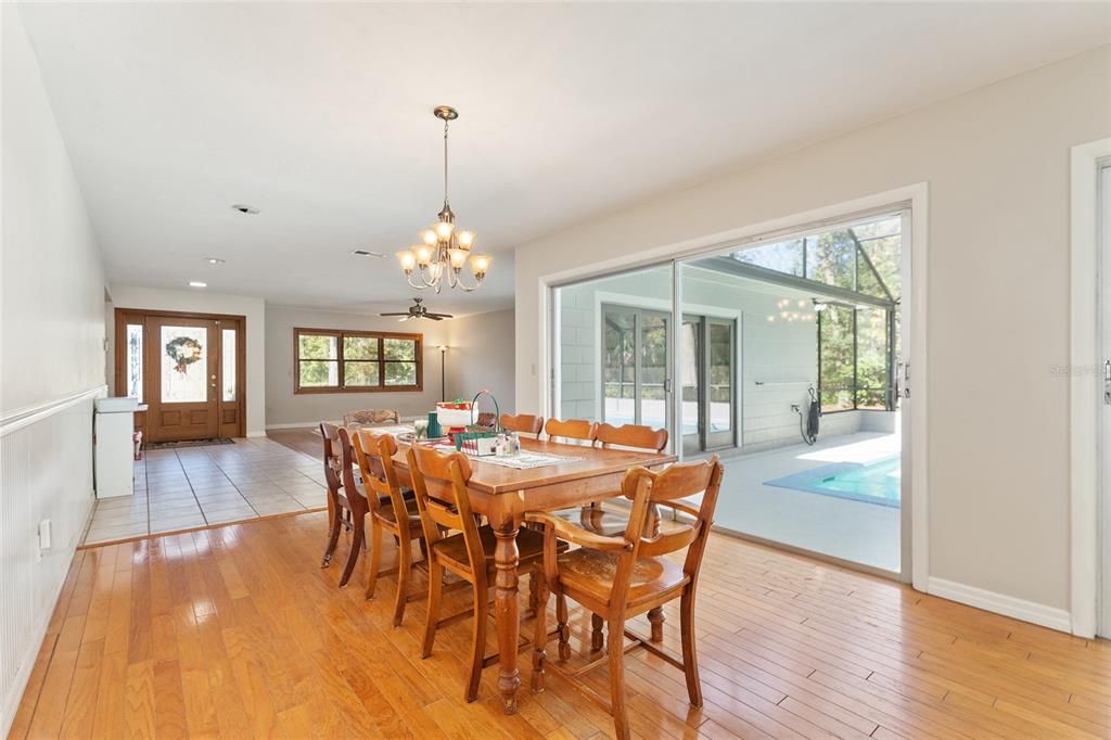 For Sale: $723,000 (4 beds, 3 baths, 3293 Square Feet)