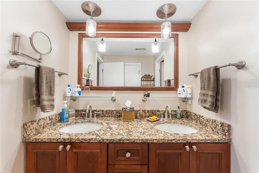 For Sale: $723,000 (4 beds, 3 baths, 3293 Square Feet)