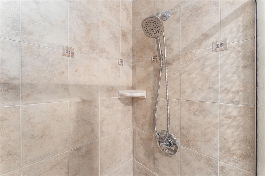 For Sale: $723,000 (4 beds, 3 baths, 3293 Square Feet)