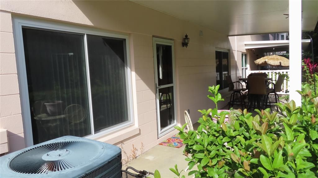 For Sale: $222,000 (2 beds, 2 baths, 1210 Square Feet)