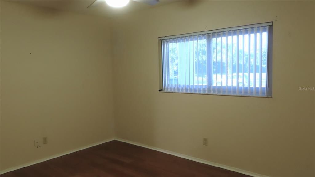 For Sale: $222,000 (2 beds, 2 baths, 1210 Square Feet)