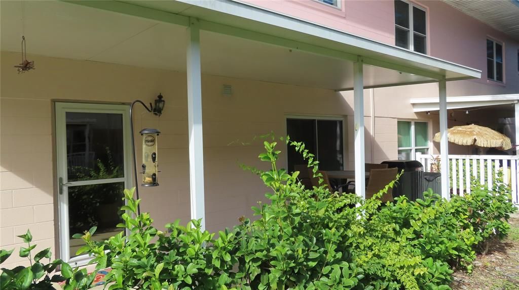 For Sale: $222,000 (2 beds, 2 baths, 1210 Square Feet)