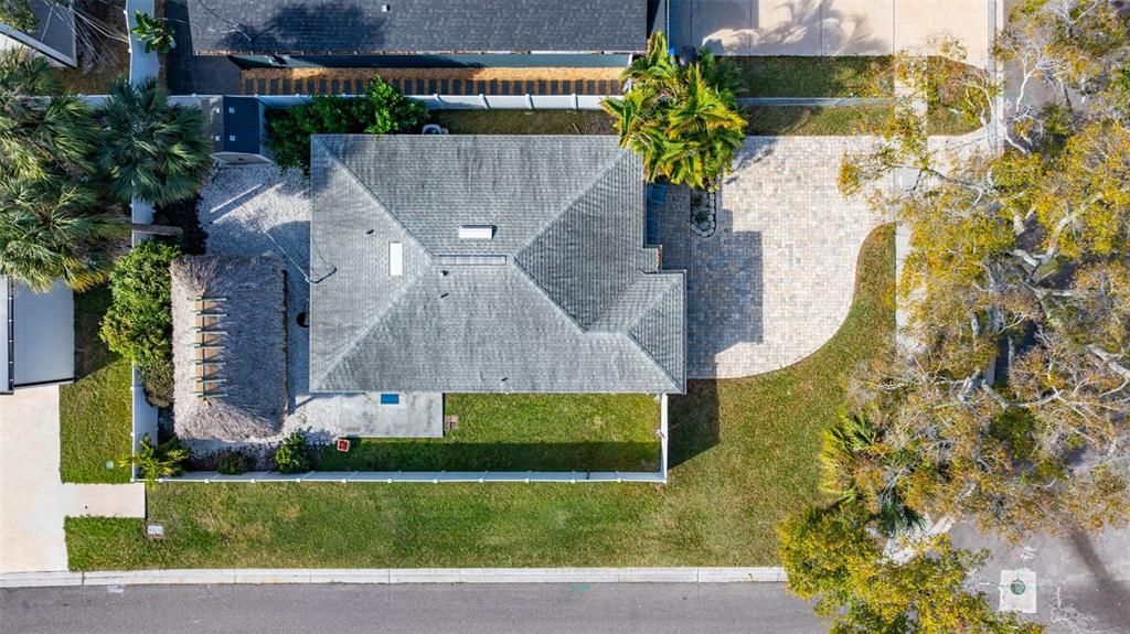 待售: $399,000 (4 贝兹, 2 浴室, 1235 平方英尺)