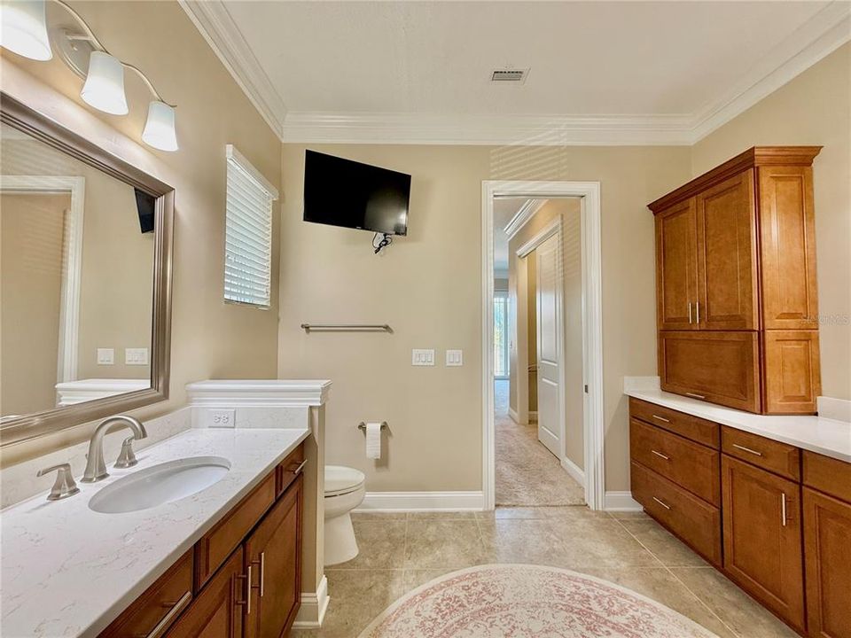 На продажу: $949,000 (3 спален, 3 ванн, 3118 Квадратных фут)