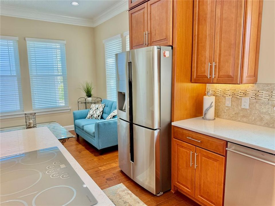 На продажу: $949,000 (3 спален, 3 ванн, 3118 Квадратных фут)