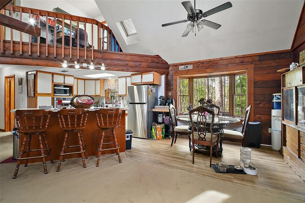 For Sale: $445,000 (3 beds, 2 baths, 1943 Square Feet)