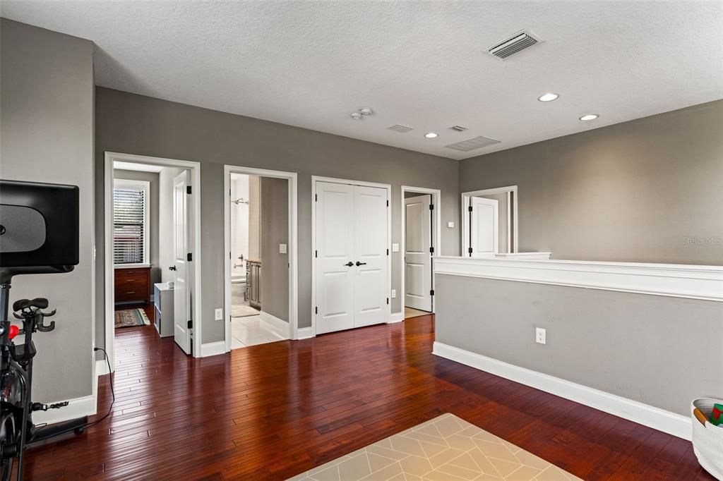 En Venta: $1,295,000 (3 camas, 3 baños, 2478 Pies cuadrados)