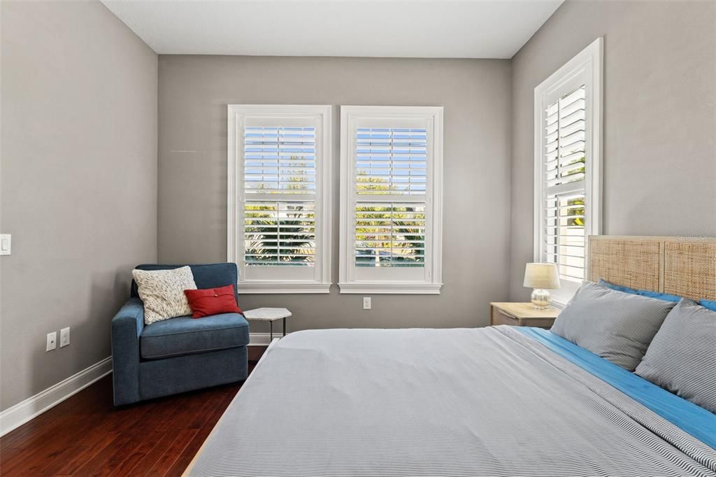 En Venta: $1,295,000 (3 camas, 3 baños, 2478 Pies cuadrados)