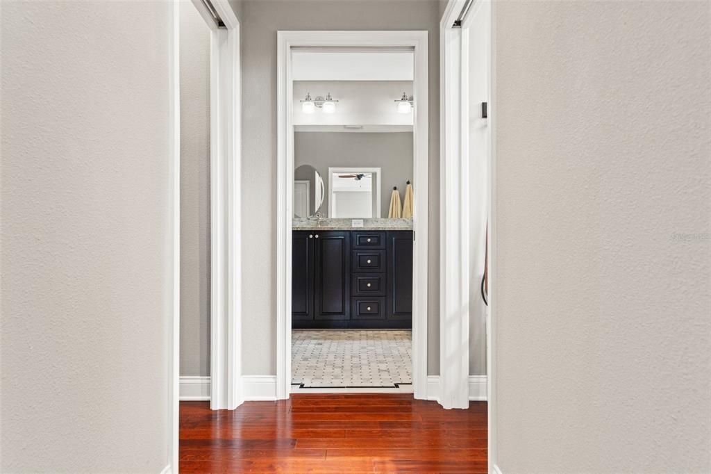 En Venta: $1,295,000 (3 camas, 3 baños, 2478 Pies cuadrados)