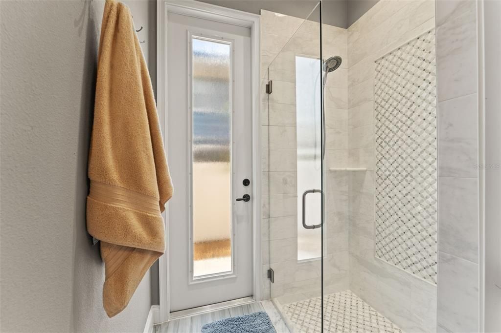 En Venta: $1,295,000 (3 camas, 3 baños, 2478 Pies cuadrados)