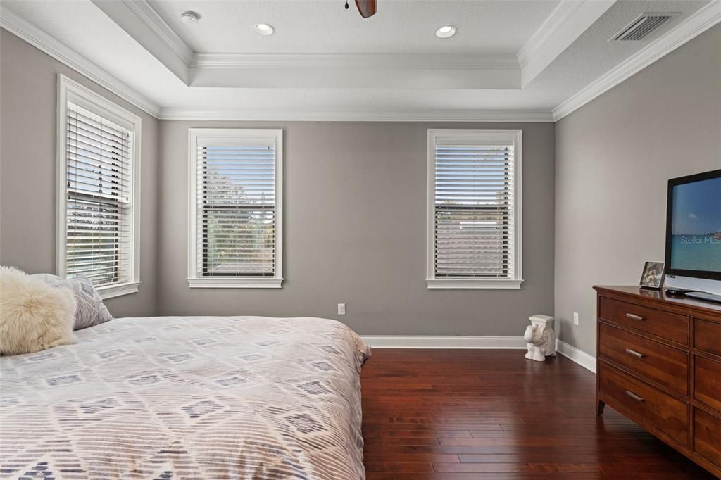 En Venta: $1,295,000 (3 camas, 3 baños, 2478 Pies cuadrados)