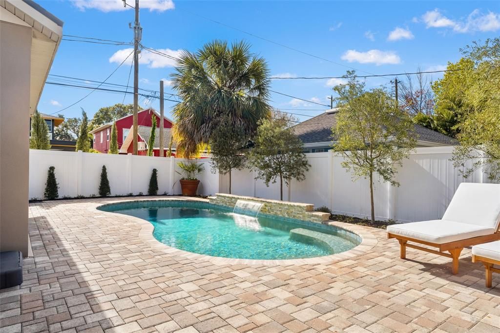 En Venta: $1,295,000 (3 camas, 3 baños, 2478 Pies cuadrados)