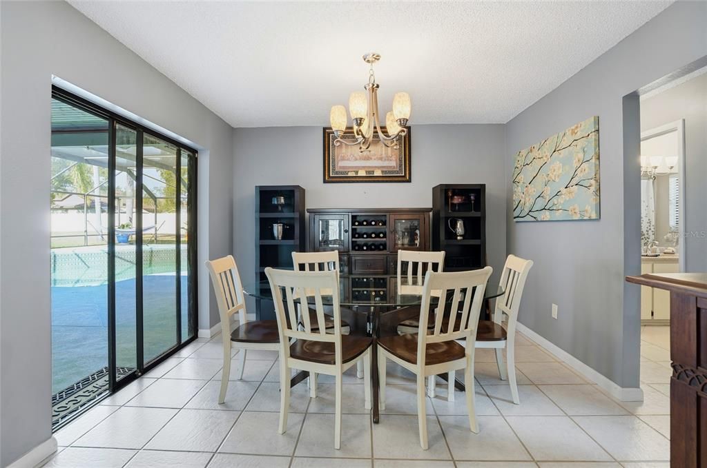 For Sale: $425,000 (4 beds, 2 baths, 1936 Square Feet)