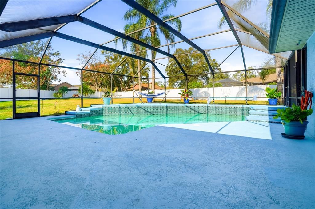 For Sale: $425,000 (4 beds, 2 baths, 1936 Square Feet)