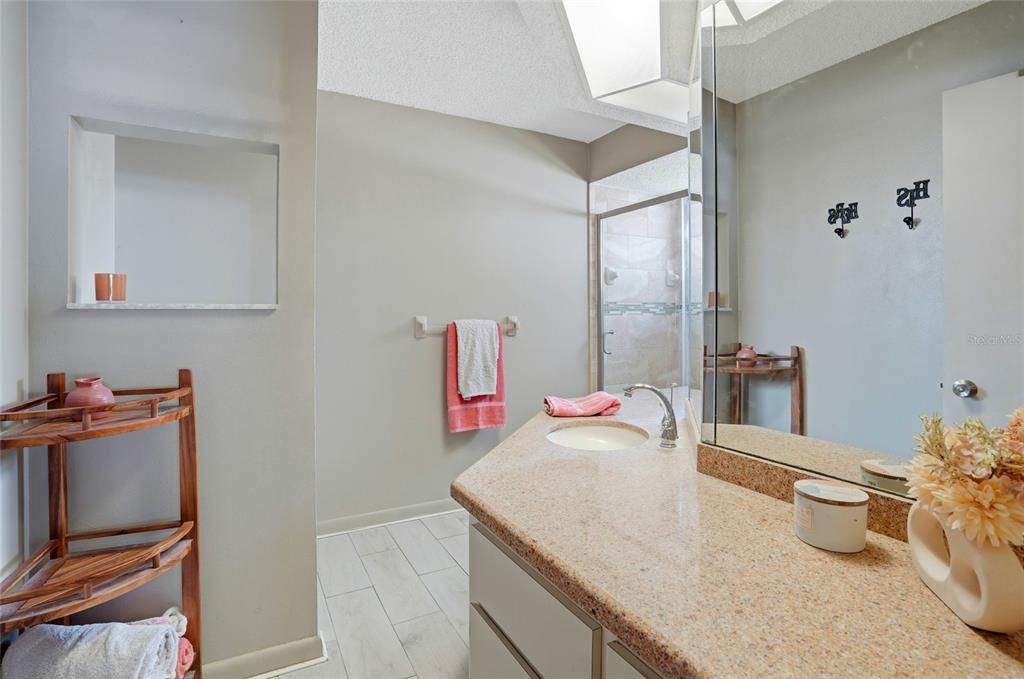 For Sale: $425,000 (4 beds, 2 baths, 1936 Square Feet)