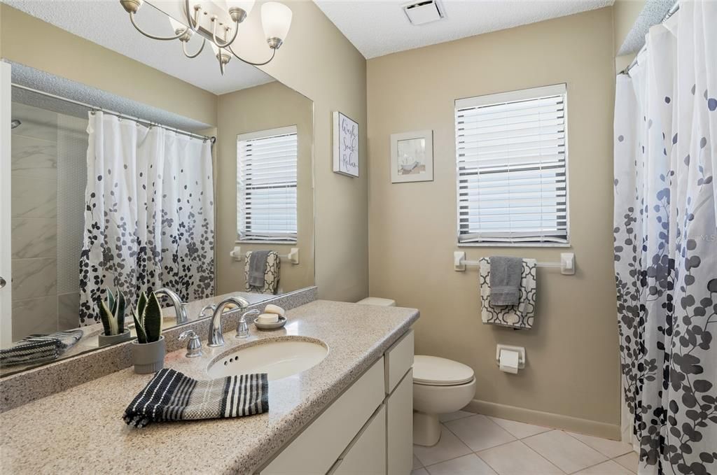 For Sale: $425,000 (4 beds, 2 baths, 1936 Square Feet)