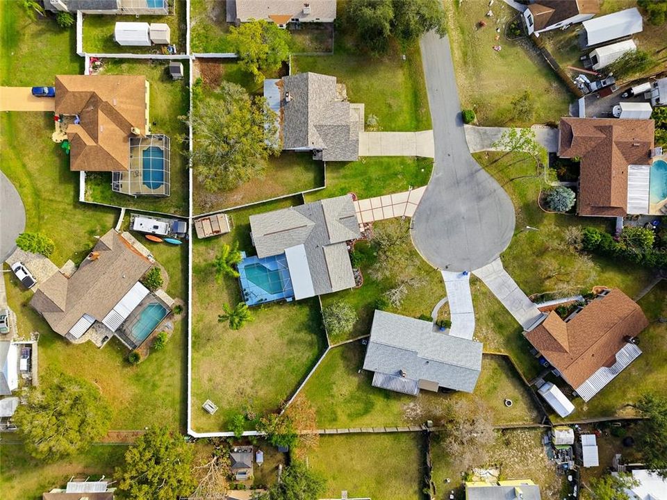 For Sale: $425,000 (4 beds, 2 baths, 1936 Square Feet)