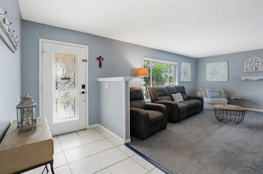 For Sale: $425,000 (4 beds, 2 baths, 1936 Square Feet)