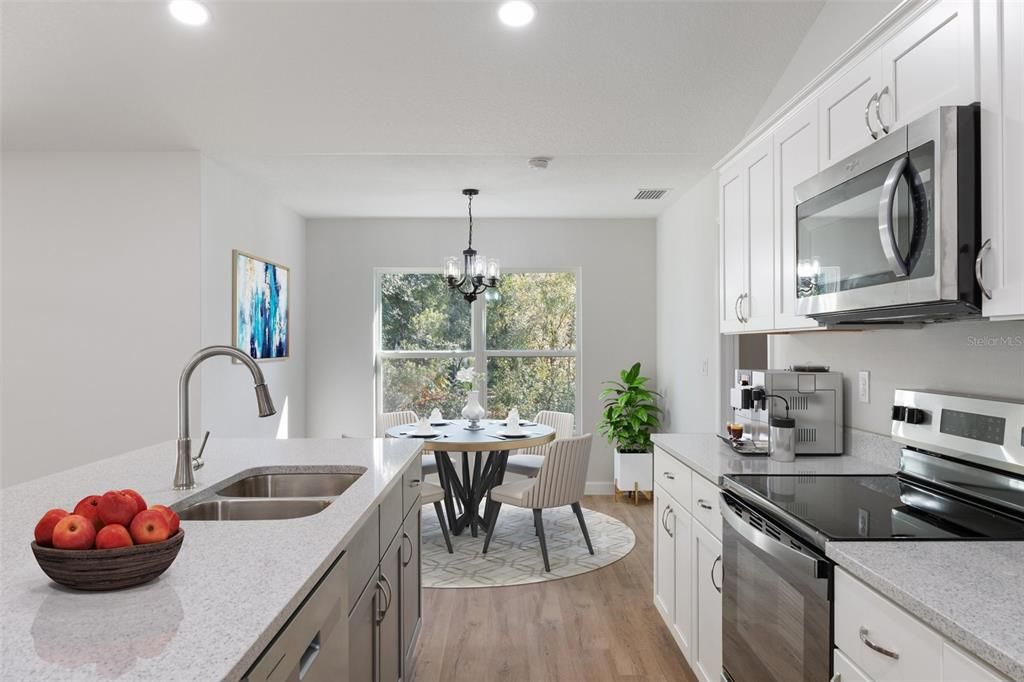 На продажу: $269,900 (3 спален, 2 ванн, 1462 Квадратных фут)