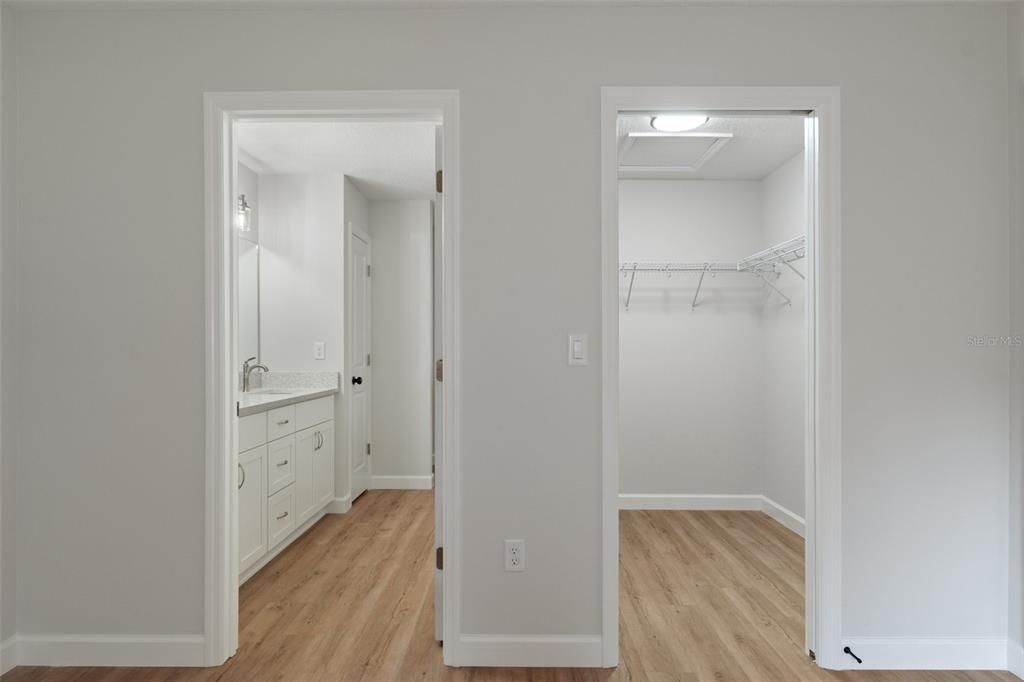 На продажу: $269,900 (3 спален, 2 ванн, 1462 Квадратных фут)