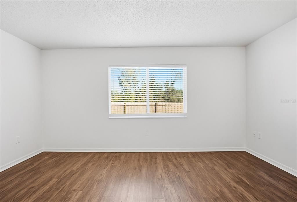 待售: $284,900 (3 贝兹, 2 浴室, 1294 平方英尺)