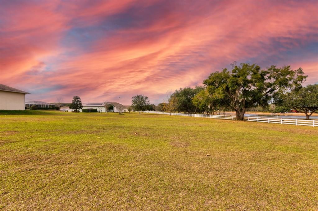 待售: $249,000 (0.62 acres)