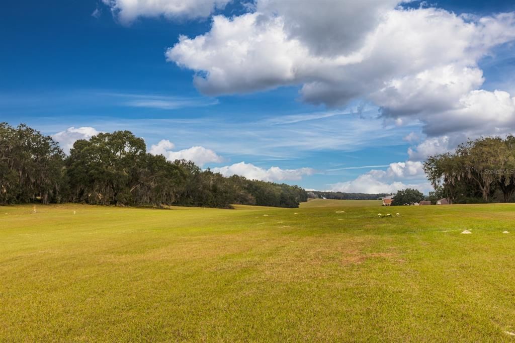 待售: $249,000 (0.62 acres)