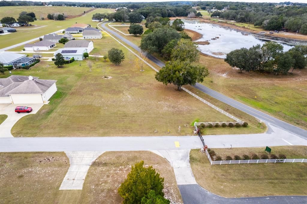 待售: $249,000 (0.62 acres)