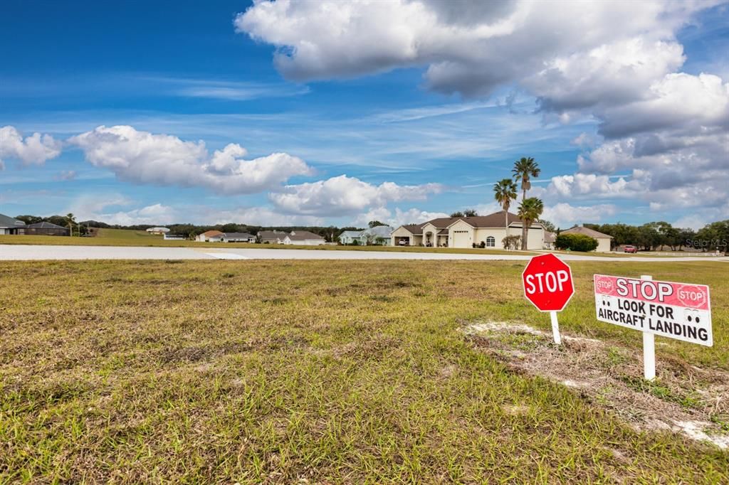 待售: $249,000 (0.62 acres)