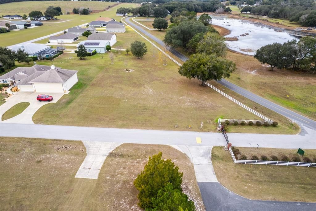 待售: $249,000 (0.62 acres)