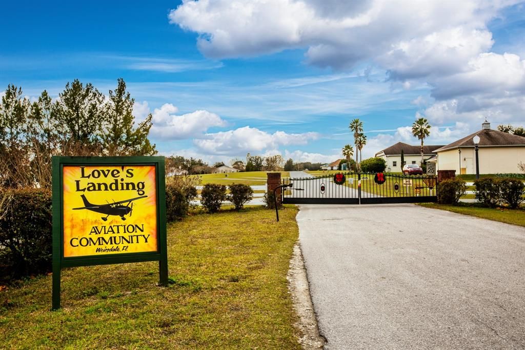 待售: $249,000 (0.62 acres)