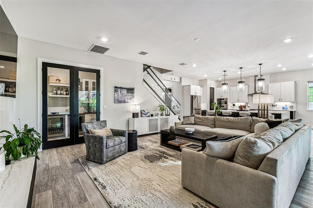 En Venta: $1,365,000 (4 camas, 3 baños, 2780 Pies cuadrados)