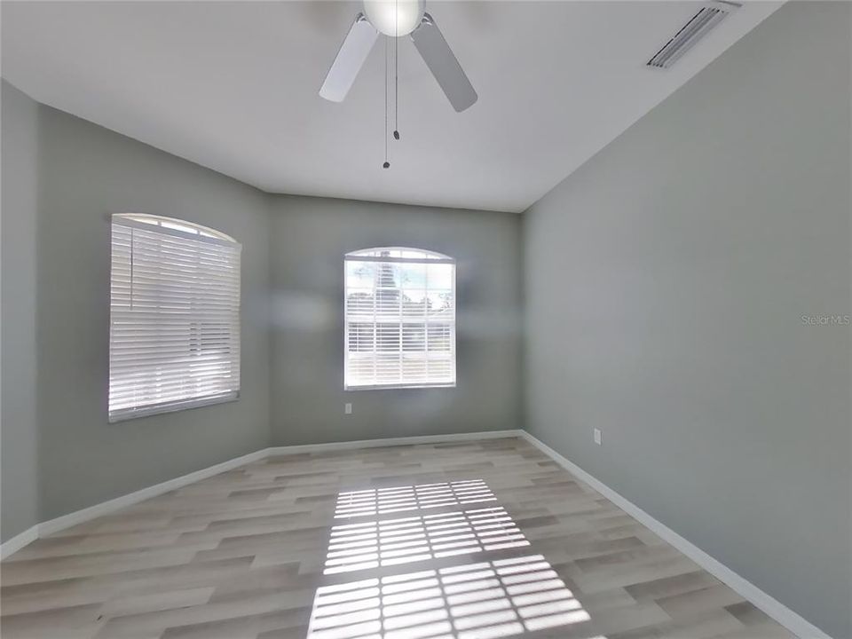 出租: $2,449 (3 贝兹, 2 浴室, 2159 平方英尺)