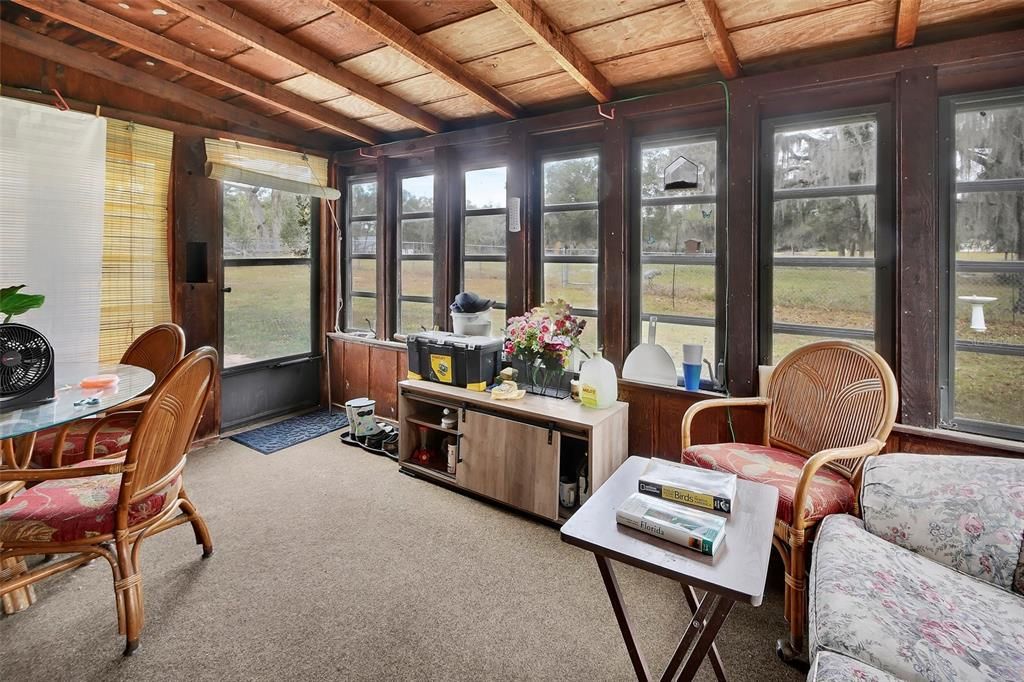 На продажу: $310,000 (3 спален, 2 ванн, 1271 Квадратных фут)