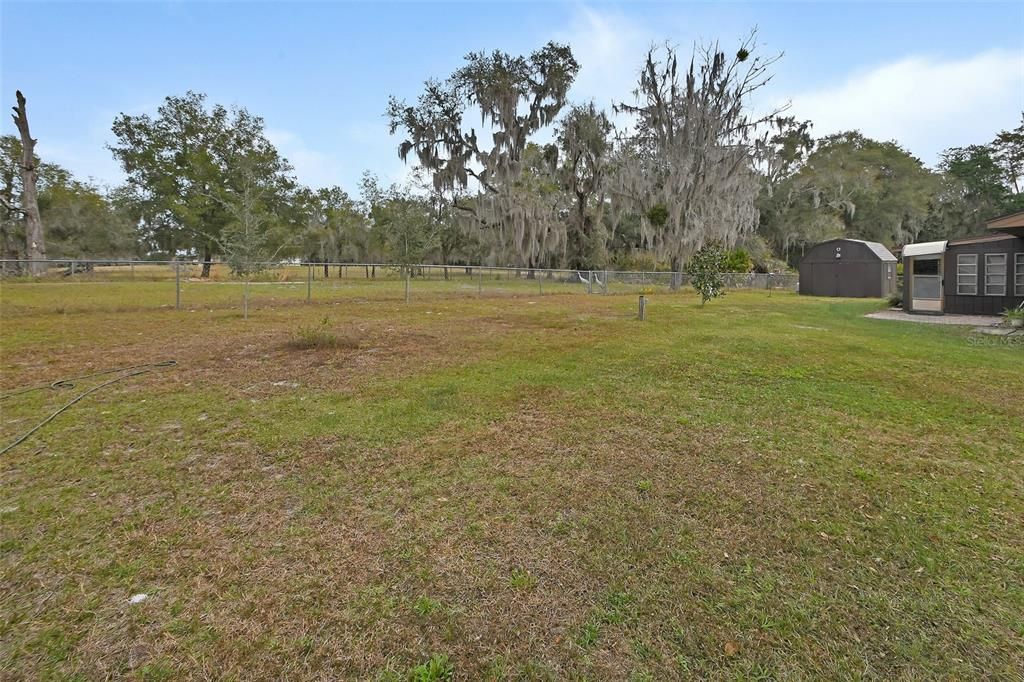 На продажу: $310,000 (3 спален, 2 ванн, 1271 Квадратных фут)