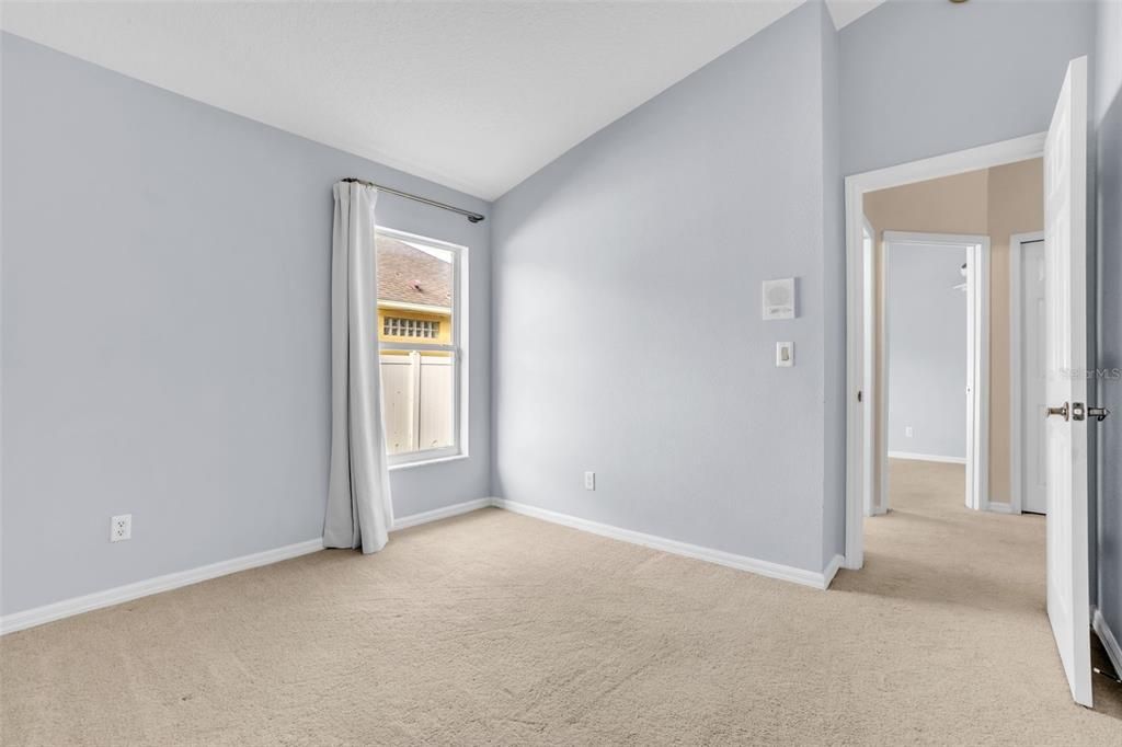 For Sale: $575,000 (4 beds, 2 baths, 1981 Square Feet)