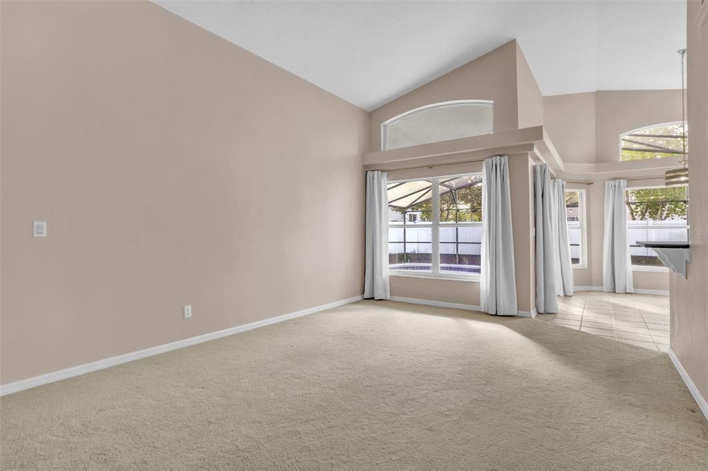 For Sale: $575,000 (4 beds, 2 baths, 1981 Square Feet)