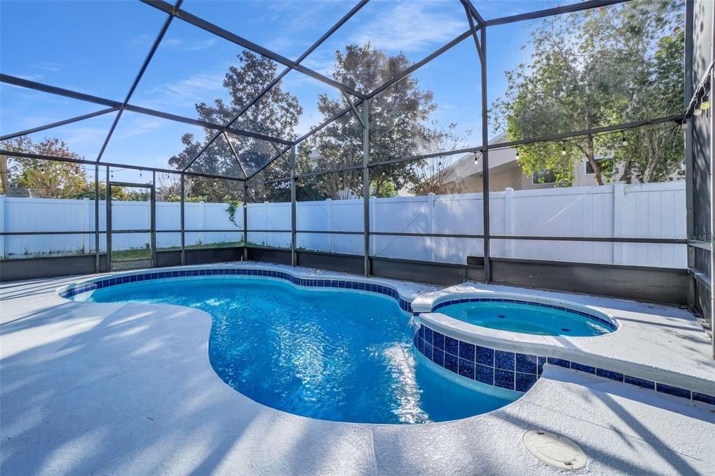 For Sale: $575,000 (4 beds, 2 baths, 1981 Square Feet)