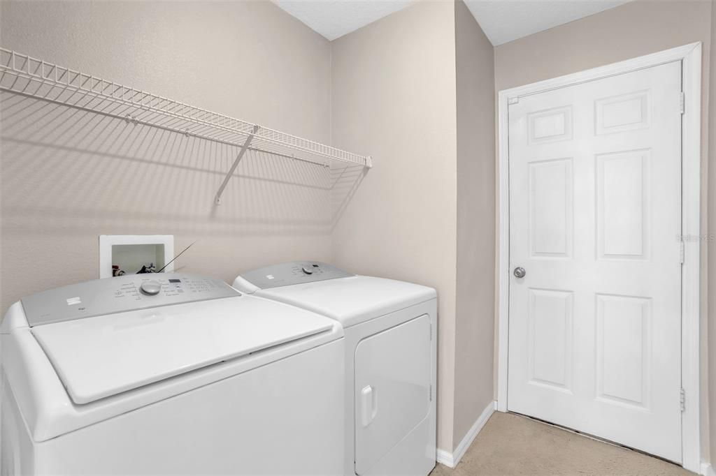 For Sale: $575,000 (4 beds, 2 baths, 1981 Square Feet)