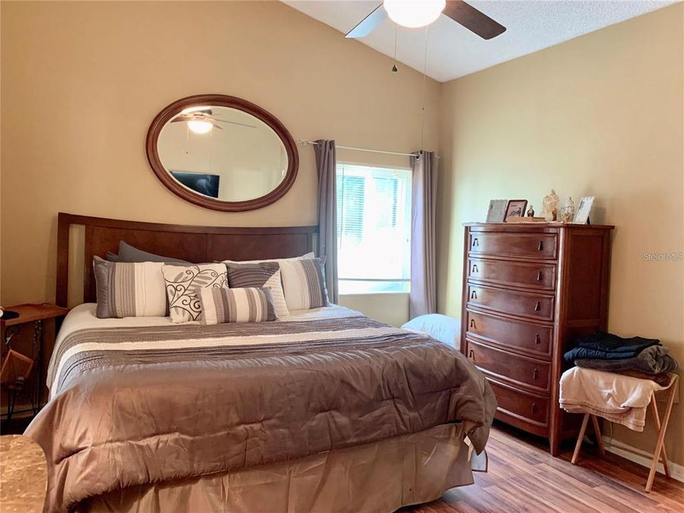 For Sale: $424,950 (3 beds, 2 baths, 1551 Square Feet)