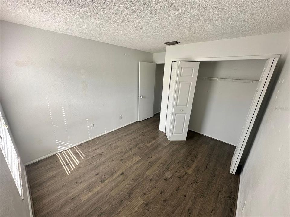 For Sale: $375,000 (3 beds, 2 baths, 1231 Square Feet)