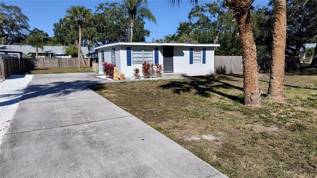 En Renta: $2,200 (2 camas, 1 baños, 840 Pies cuadrados)